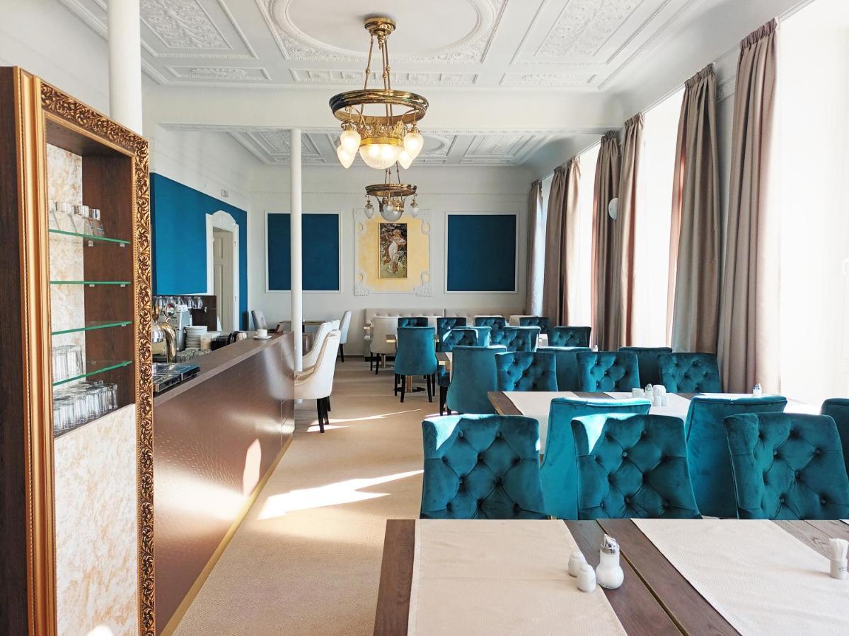 Hotel Maxim Mariańskie Łaźnie Zewnętrze zdjęcie