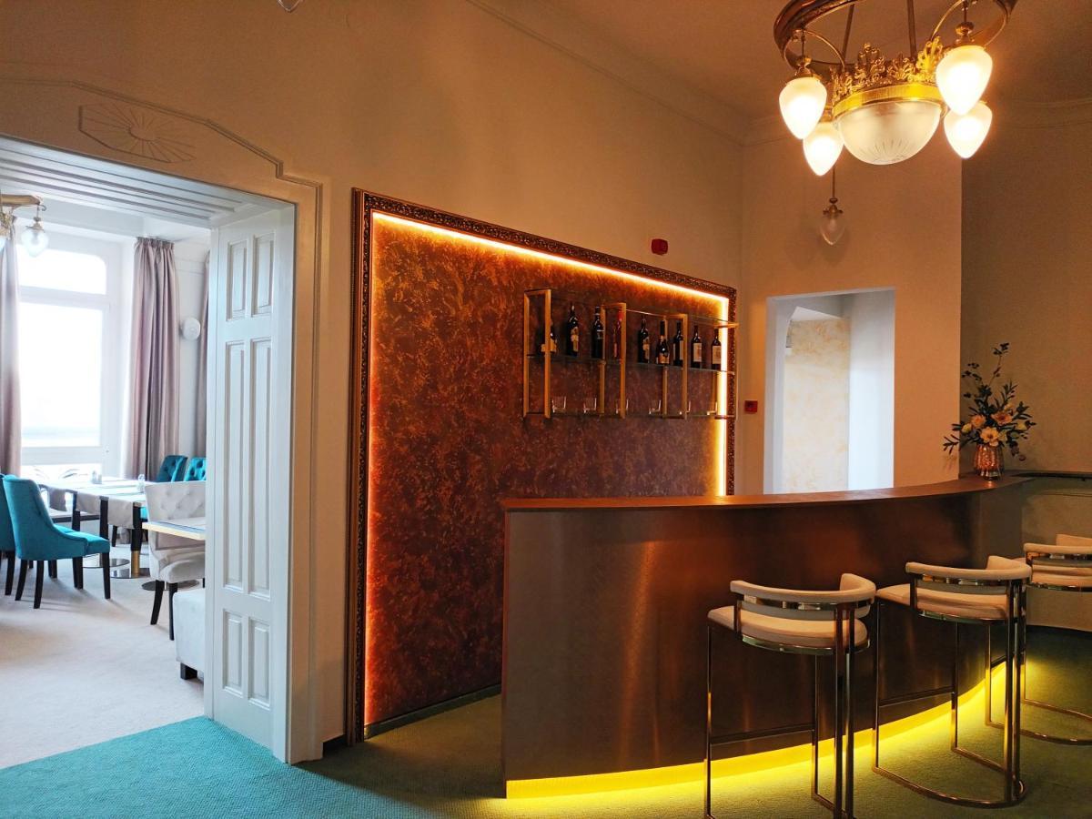 Hotel Maxim Mariańskie Łaźnie Zewnętrze zdjęcie