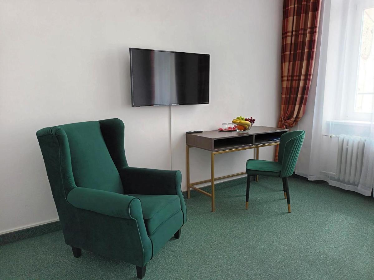 Hotel Maxim Mariańskie Łaźnie Zewnętrze zdjęcie